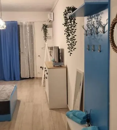 Alice מאמאיה